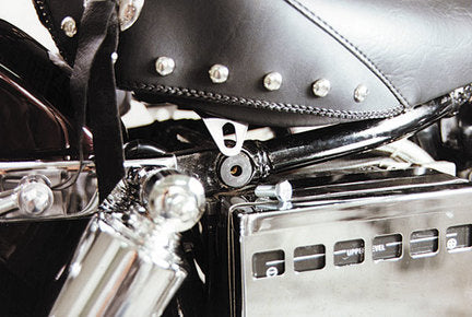 Expansion Plugs with Bolt (pair) - Harley-Davidson FX/FL