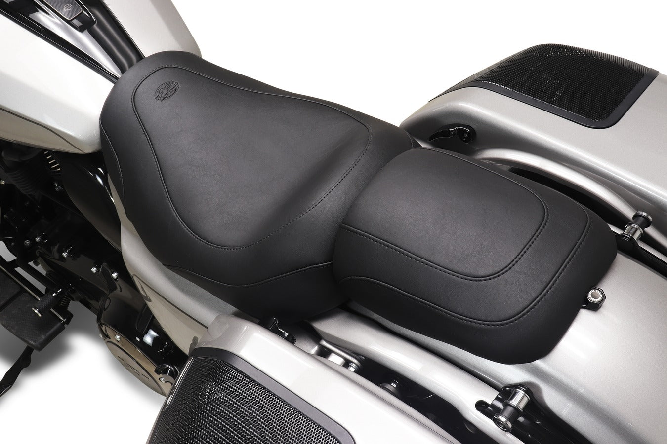 Smooth Padded Cowl for Harley Davidson ™ 2023-2026 CVO Road Glide (ST) and Street Glide & 2024-2026 Road Glide and Street Glide