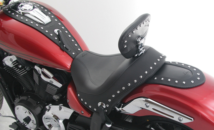 Mustang Tank Bib with Conchos Studded for 00-14 Harley FLSTC
