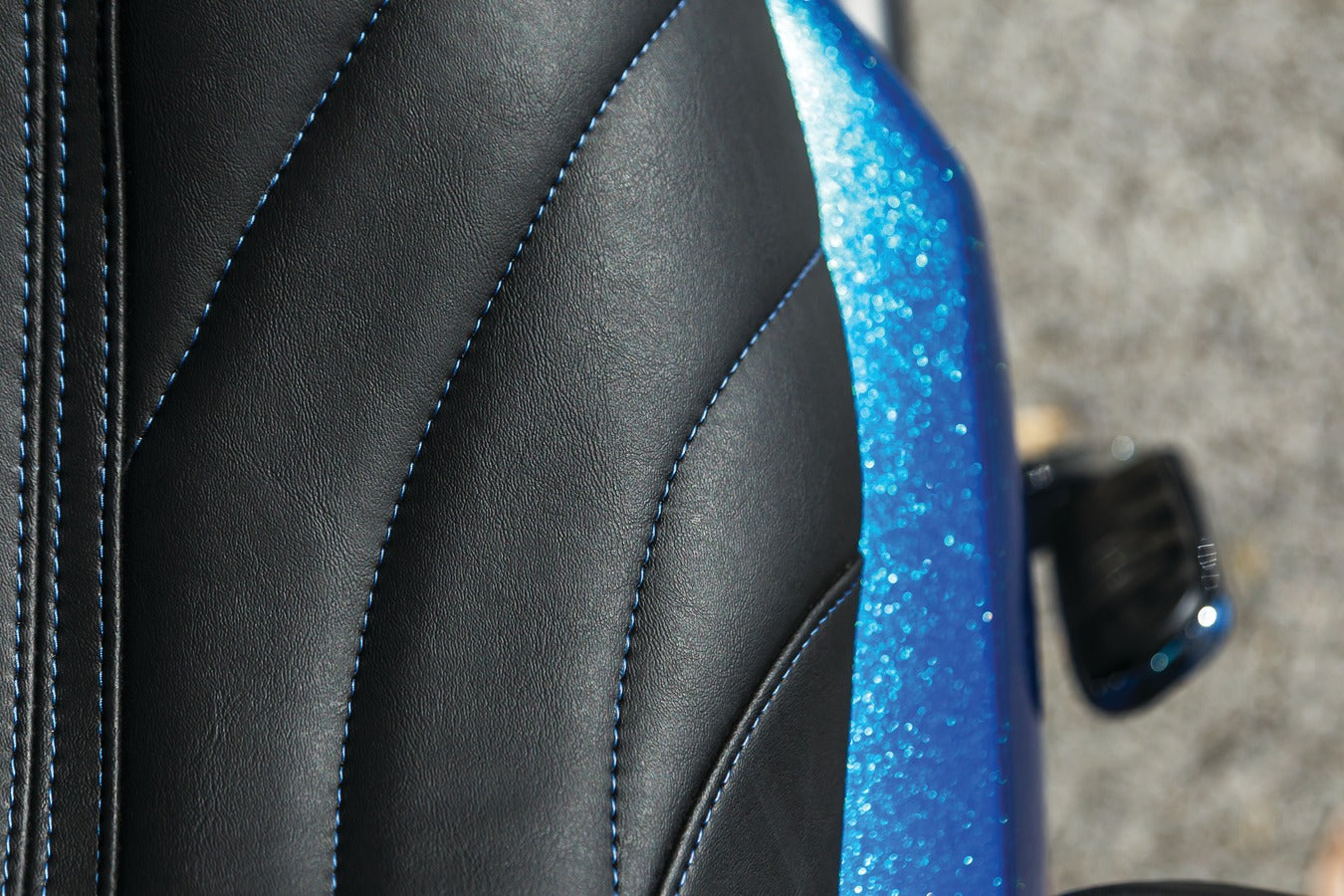 Revere Journey Gravity Solo Motorcycle Seat for Harley-Davidson FL Touring 2008-2024*